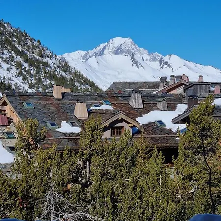 Apartment Arc 1950 Refuge Du Montagnard: Ski-in/ski-out With Mont Blanc Views *